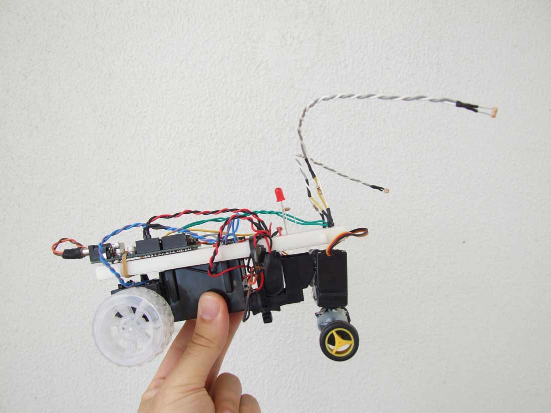 simple arduino robot