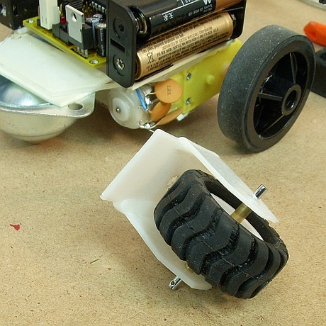 Why_Tri_front_wheel_mount_crop_sm_0.jpg
