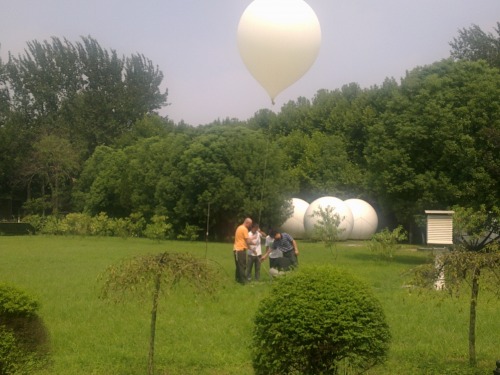 weatherballon-x1.jpg