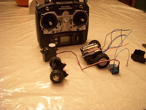 Steering_Servo_001_small.jpg