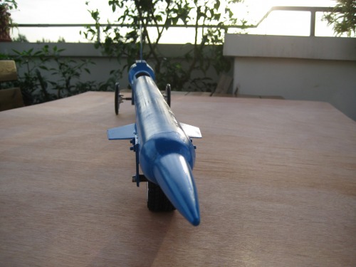 rocketcar-x2.jpg