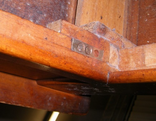 Cab04.jpg