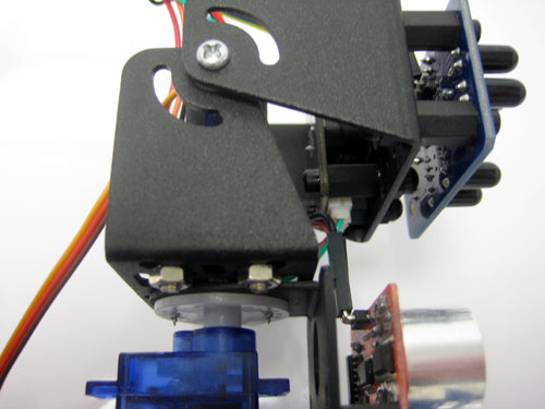 dfrobotshop-rover-ir-assembly-2.jpg