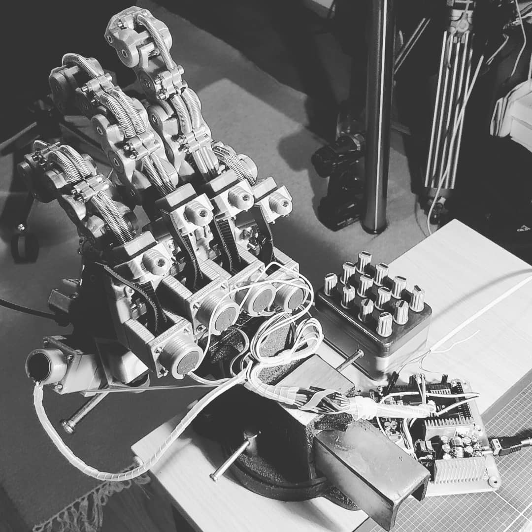 40367401_279702042863379_4569419718465270942_n.jpg