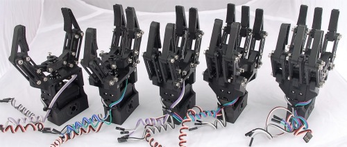 Robotic gripper with 2, 3, 4, 5 or 6 fingers