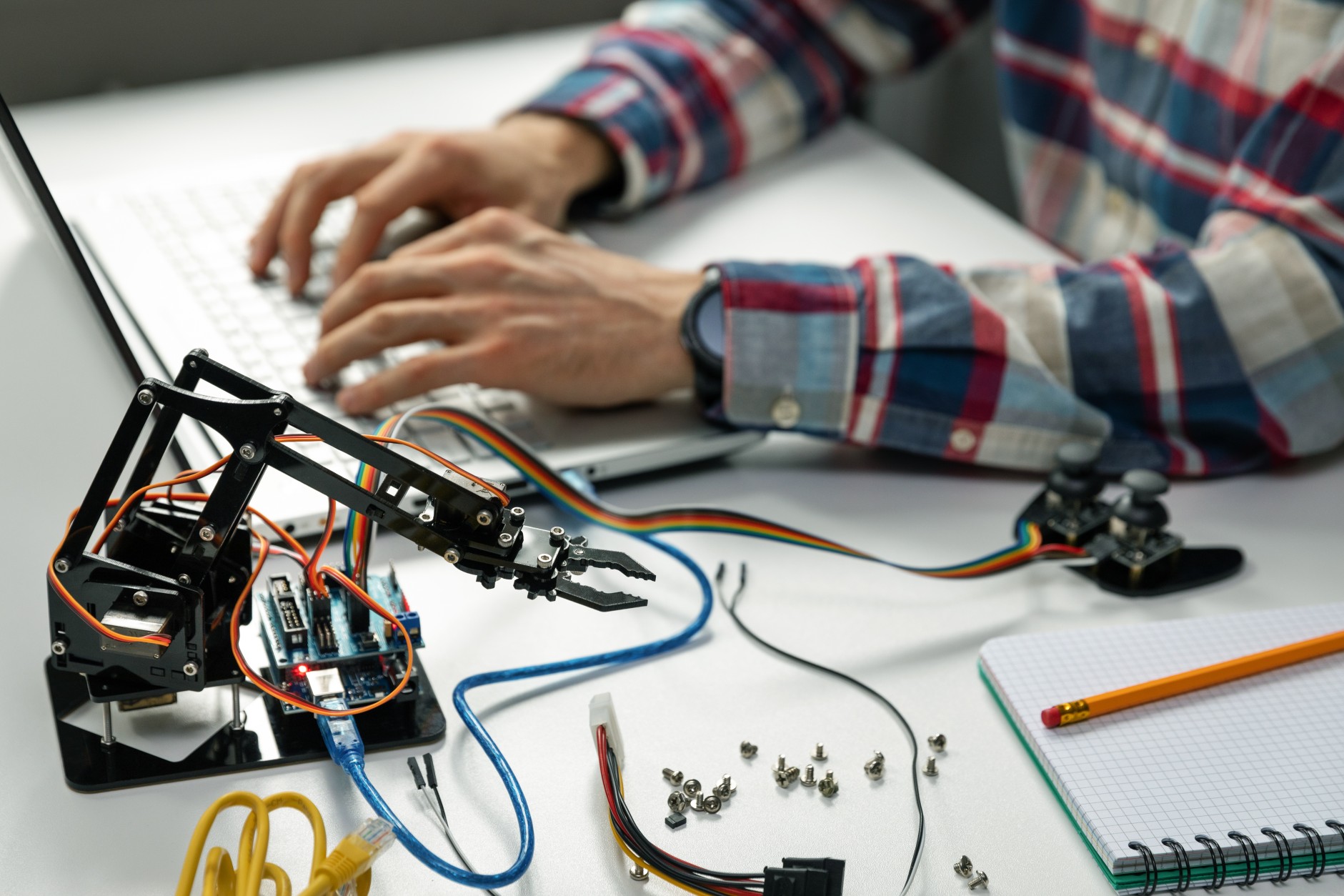 Top Programming Languages to Learn for Robotics | RobotShop Community
