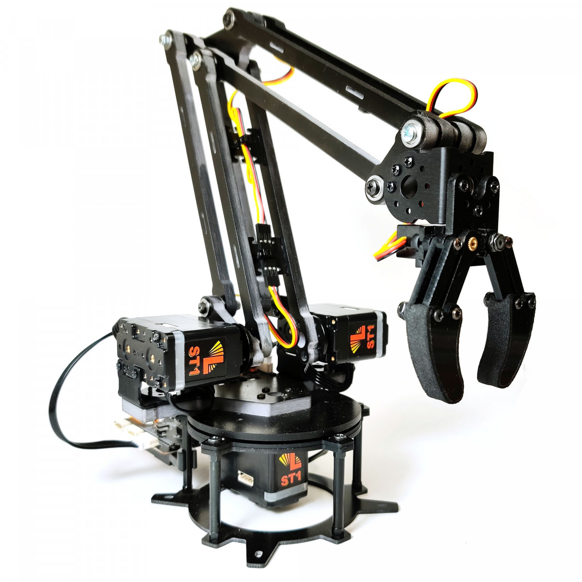 Lynxmotion 3DoF Robotic Arm