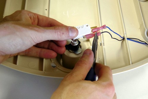 Disconnect a First Wire Connector Using Pliers