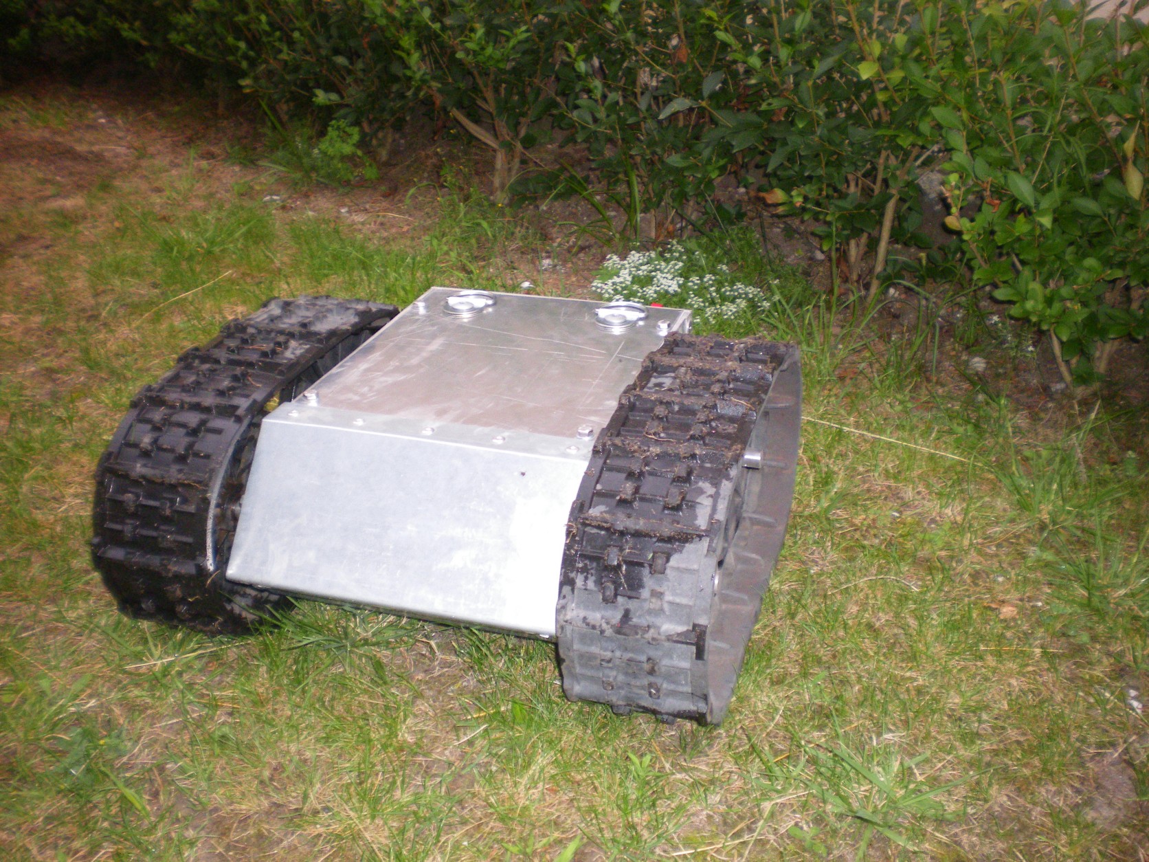 rc tracked giant robot | RobotShop Community