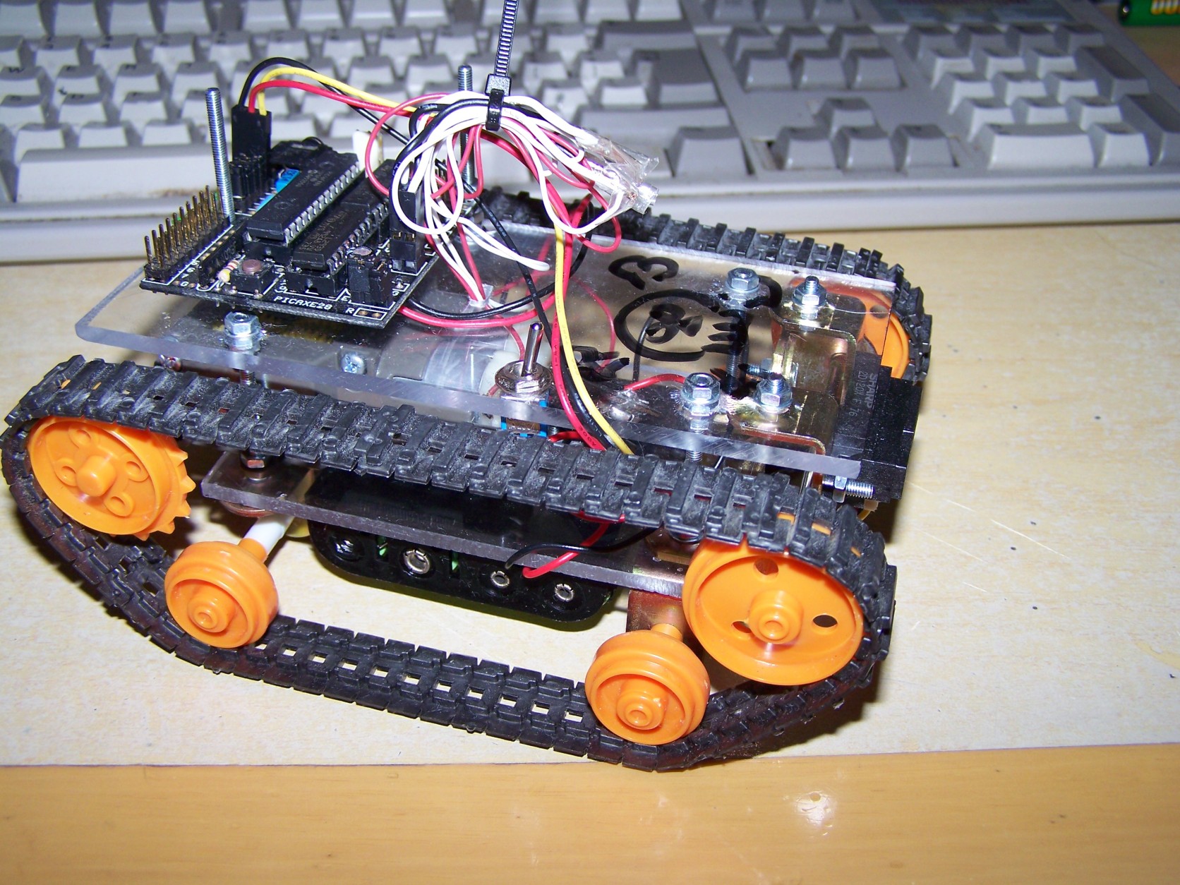 Standard Tracked Robot | RobotShop Community