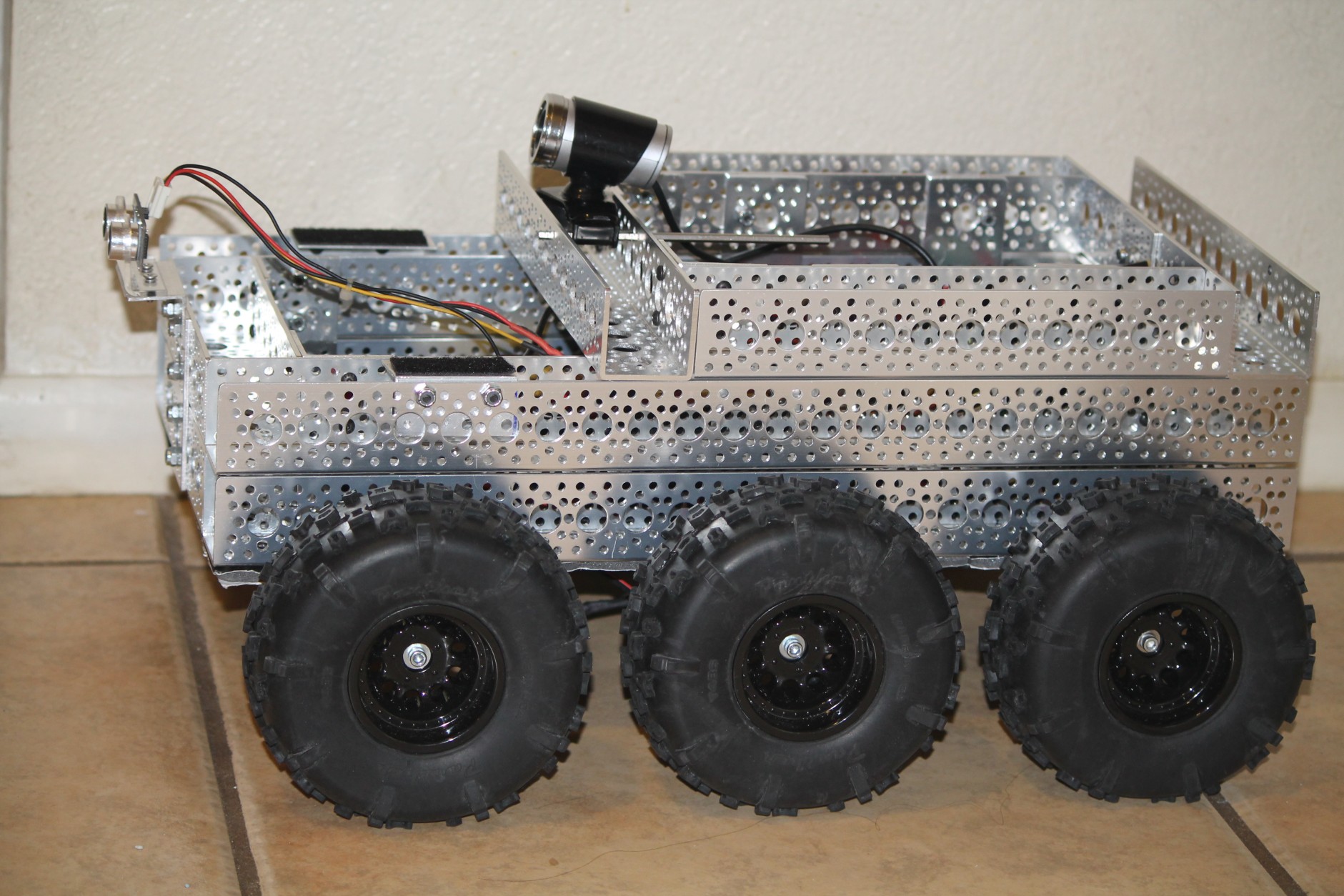 Raspberry Pi 6 Wheel Drive Rover Robotshop Community Raspberry Pi 6 Wheel Drive Rover Robotshop Community